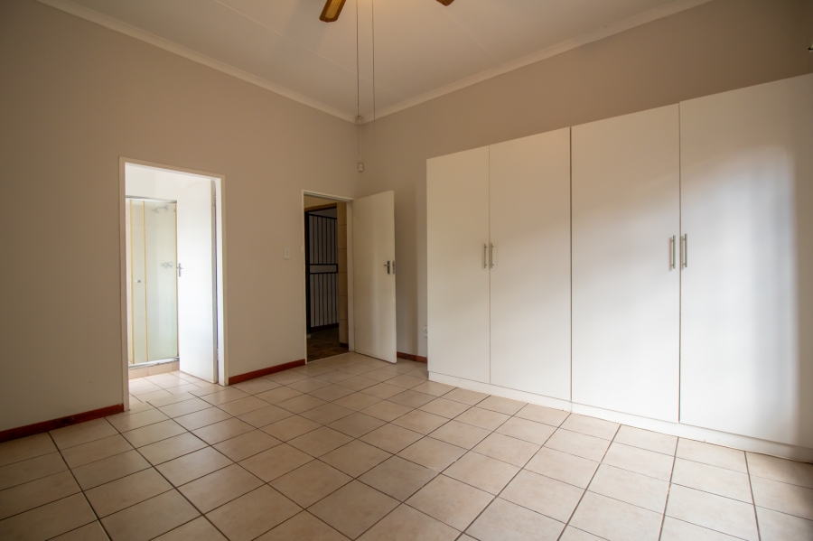 3 Bedroom Property for Sale in Geelhoutpark North West